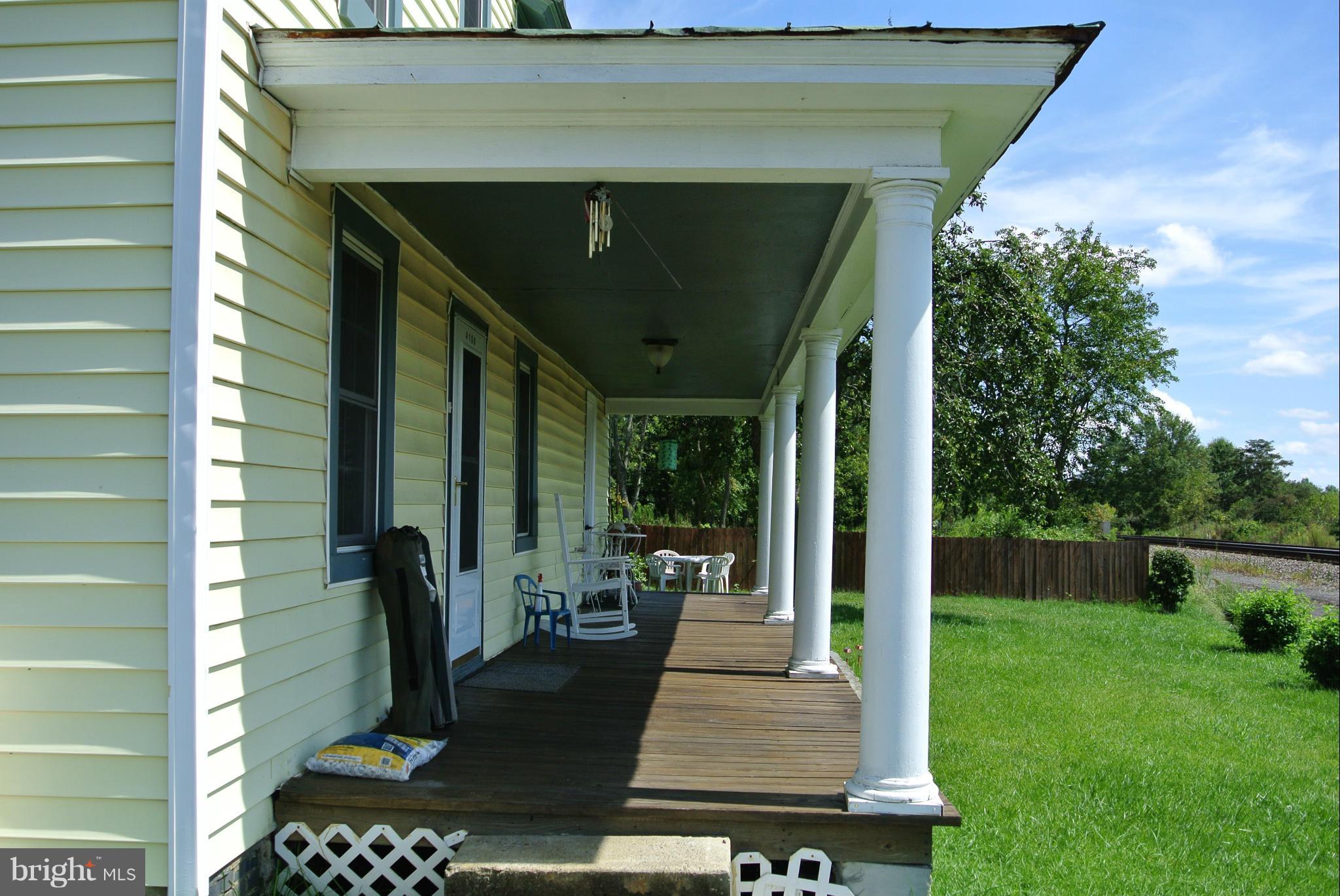 4180 Rosstown Road Marshall, VA 20115 - Photo 2 of 12 Exterior (Front)