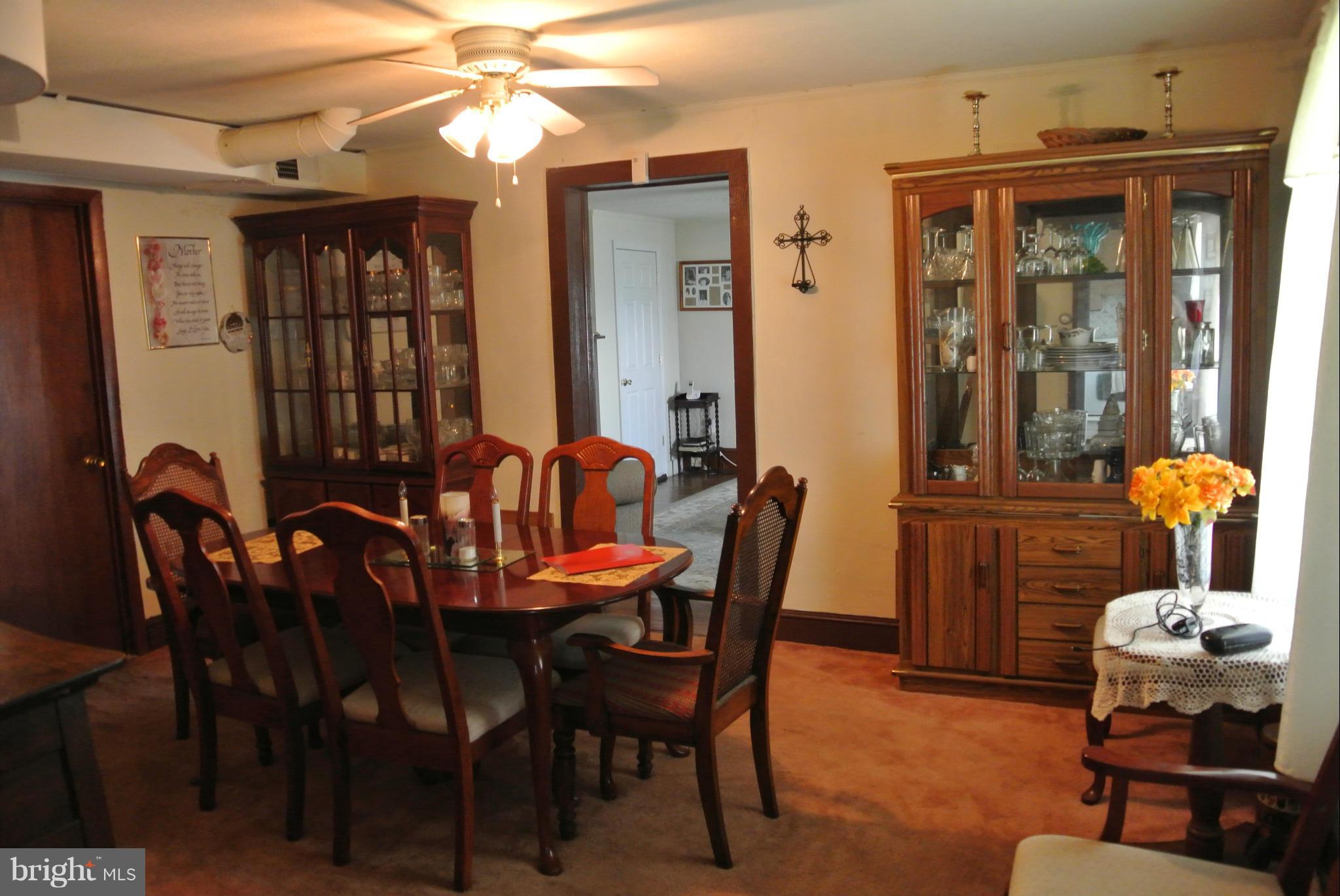 4180 Rosstown Road Marshall, VA 20115 - Photo 5 of 12 Dining Room