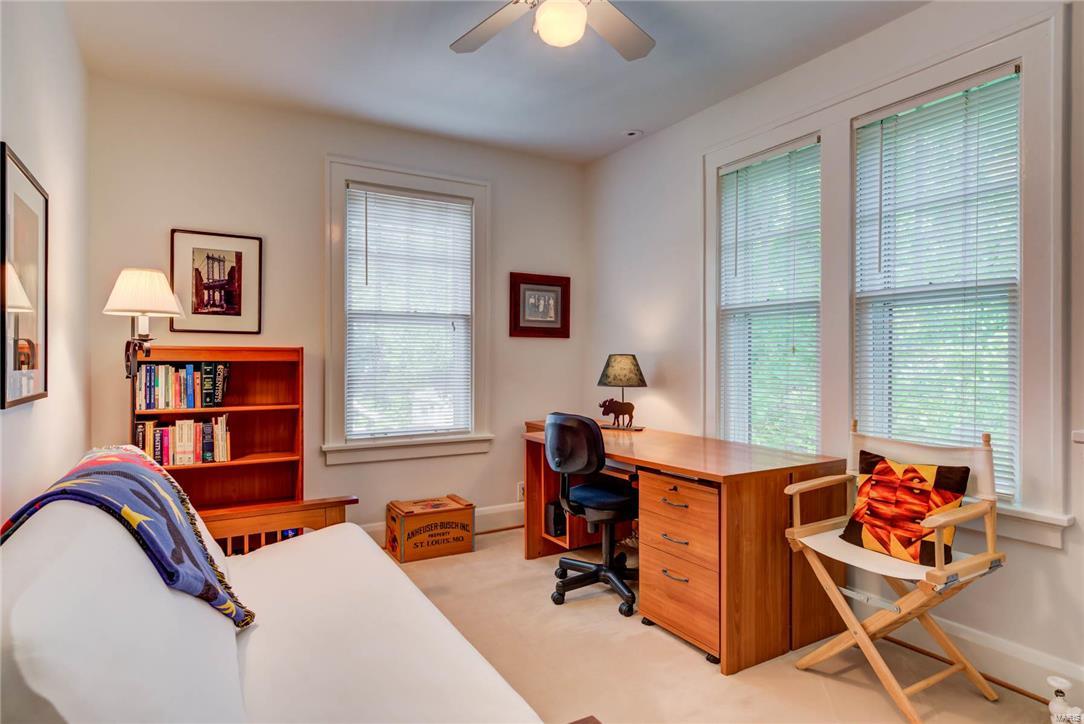 409 Belleview Avenue Webster Groves, MO 63119 - Photo 16 of 26