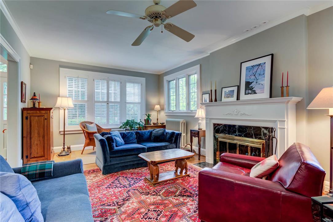 409 Belleview Avenue Webster Groves, MO 63119 - Photo 7 of 26