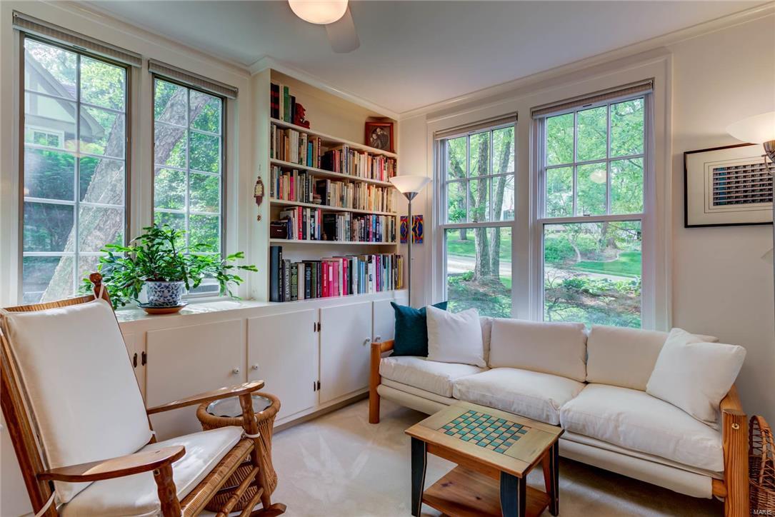 409 Belleview Avenue Webster Groves, MO 63119 - Photo 10 of 26