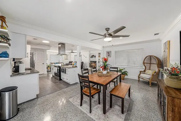 $3,300 | 8017 Dell Drive, Tampa, FL 33615