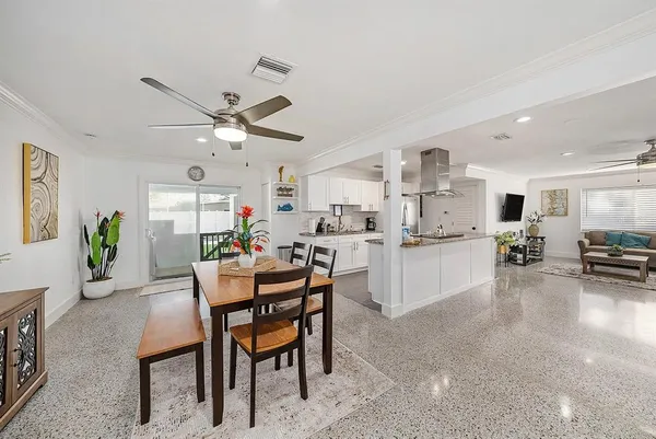 $3,300 | 8017 Dell Drive, Tampa, FL 33615