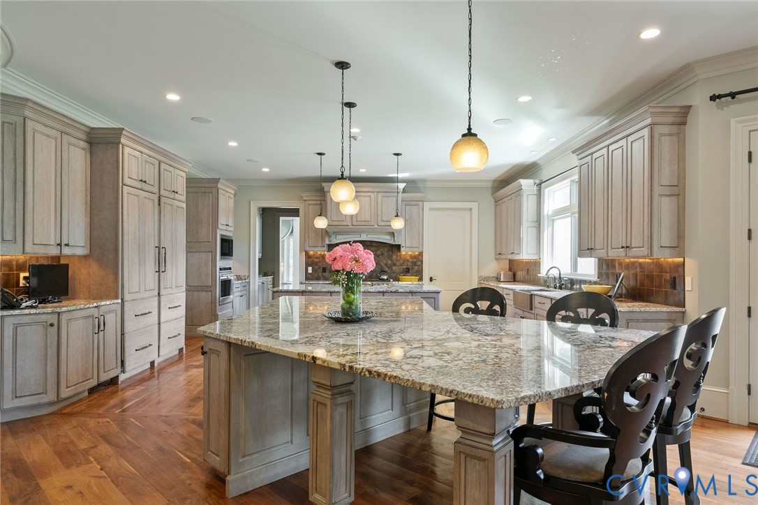 785 Oak Spring Lane Manakin-Sabot, VA 23103 - Photo 20 of 96 A chef’s dream kitchen featuring Sub-Zero full-siz