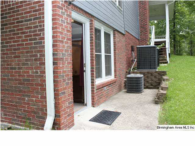 128 Chestnut Drive Alabaster, AL 35007 - Photo 13 of 22