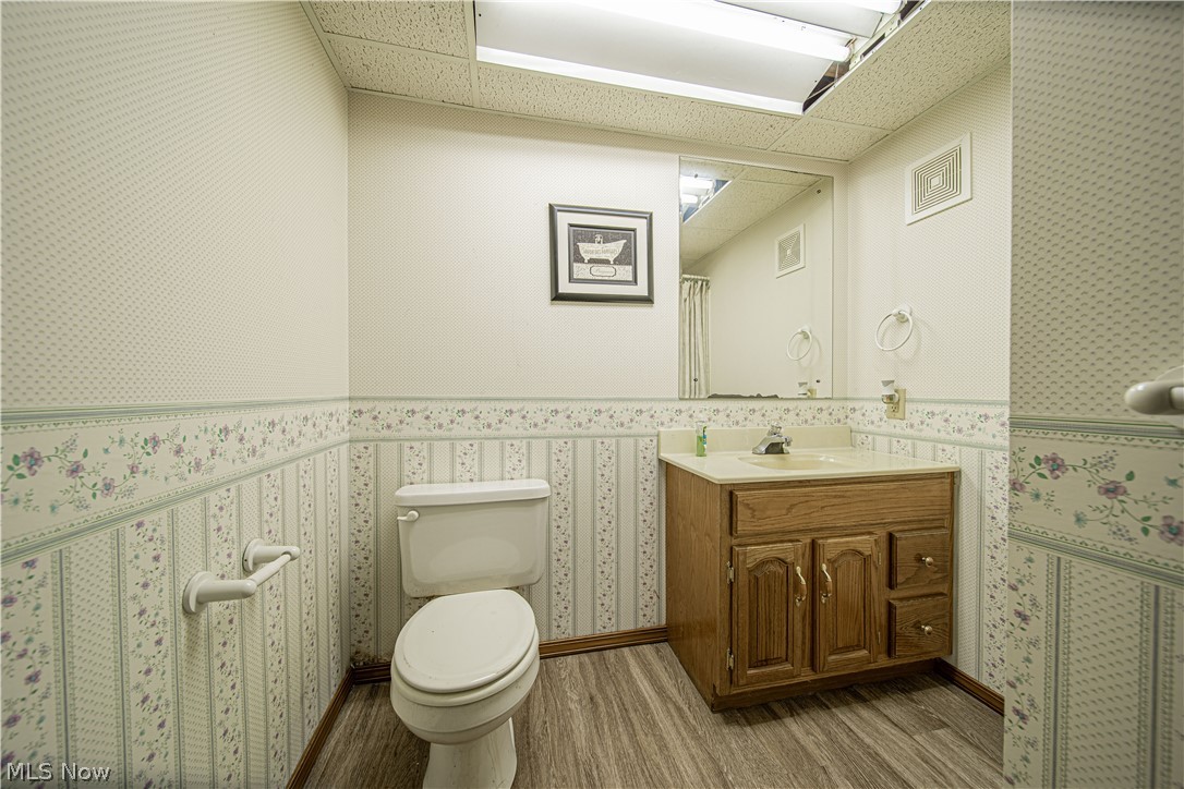 5941 South Ridge Road Madison, OH 44057 - Photo 16 of 26