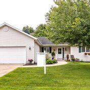 2019 Woodcrest Lane Southwest Rochester, MN 55902 - Photo 29 of 37