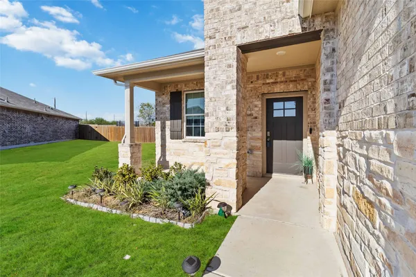 $325,000 | 226 Coralbean Drive, Kyle, TX 78640