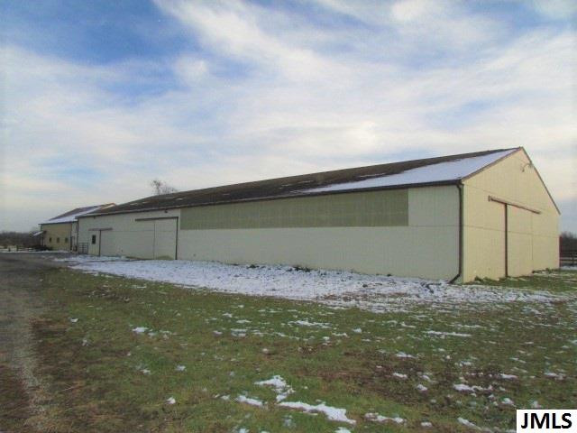 8325 Territorial Road Munith, MI 49259 - Photo 3 of 32 Photo 3