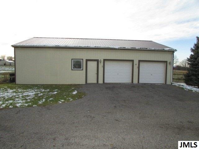 8325 Territorial Road Munith, MI 49259 - Photo 4 of 32 Photo 4