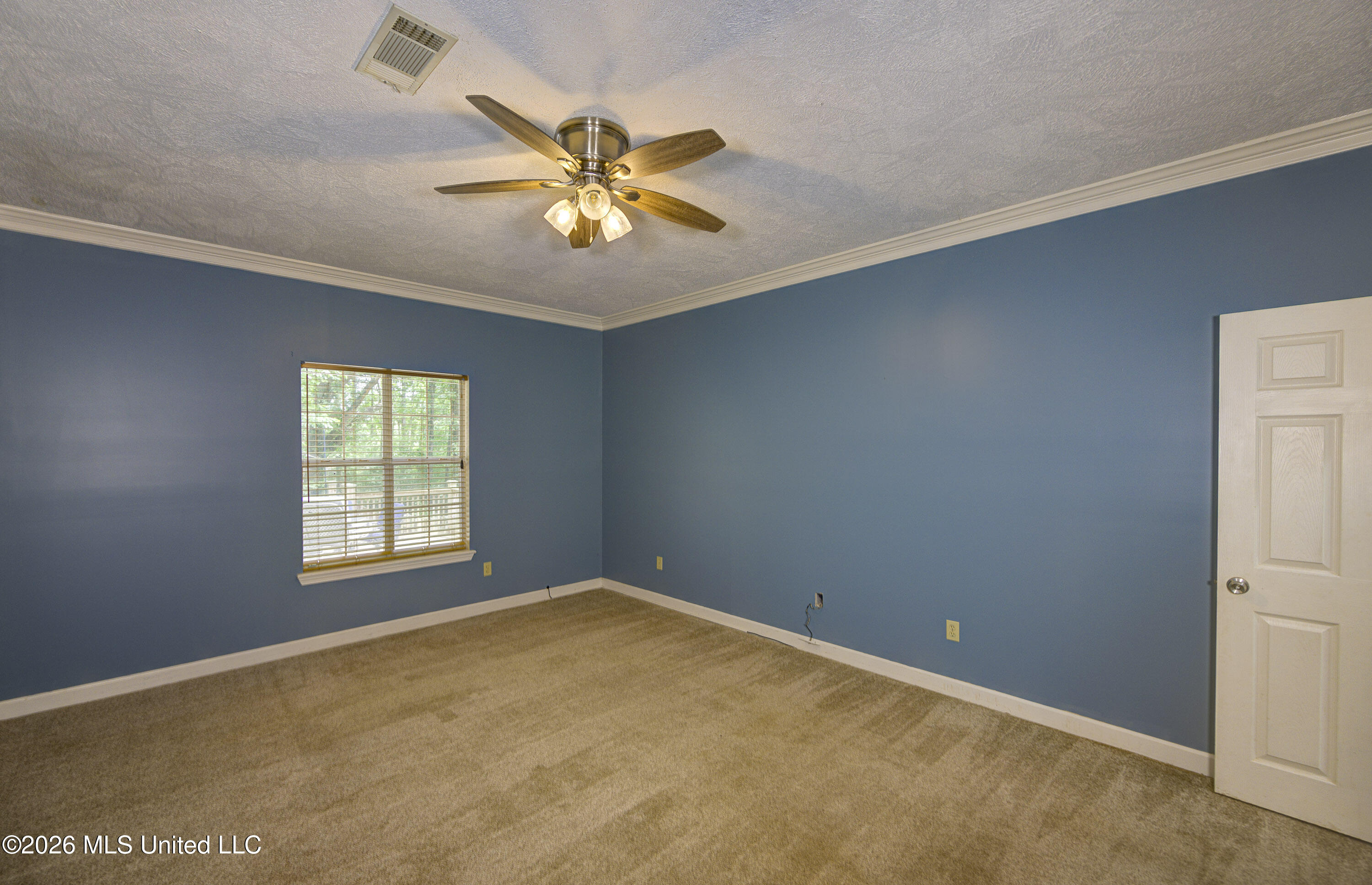 6003 Queens Point Vicksburg, MS 39180 - Photo 21 of 47 Primary Bedroom 1