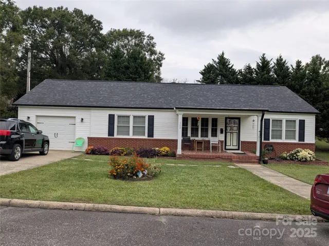 $235,000 | 111 Sussex Avenue, Cherryville, NC 28021