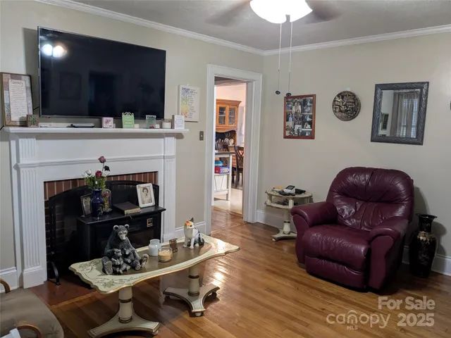 $235,000 | 111 Sussex Avenue, Cherryville, NC 28021