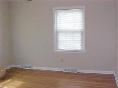 6079 Lexington Road Winchester, KY 40391 - Photo 22 of 51 3rd bedroom.
