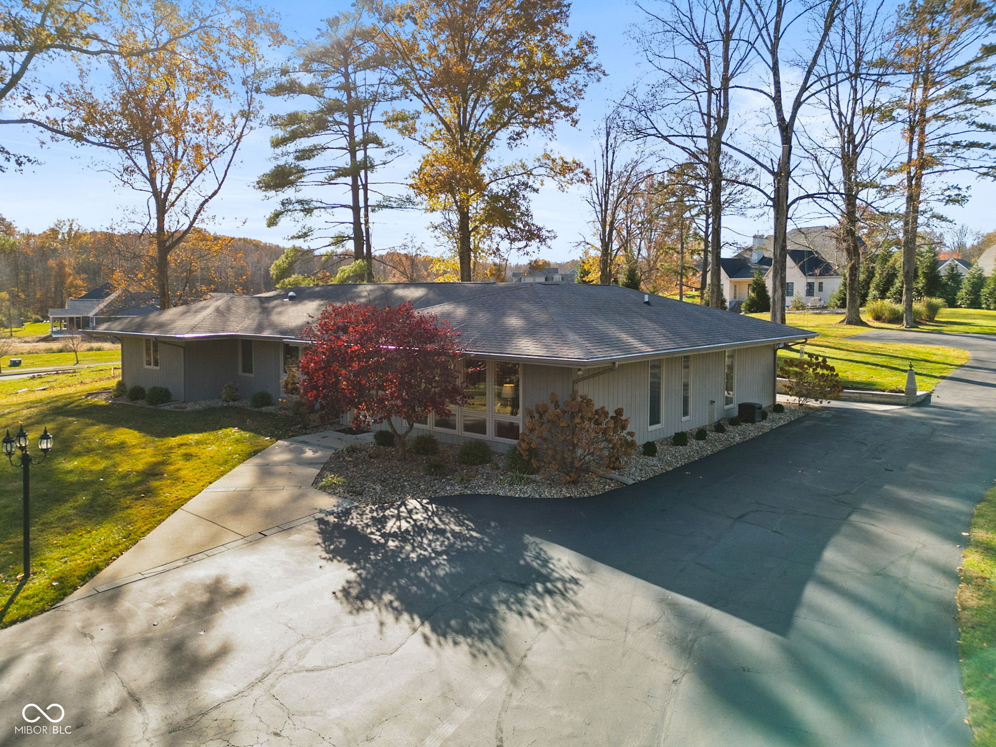 1790 Terrace Lake Road Columbus, IN 47201 - Photo 12 of 51