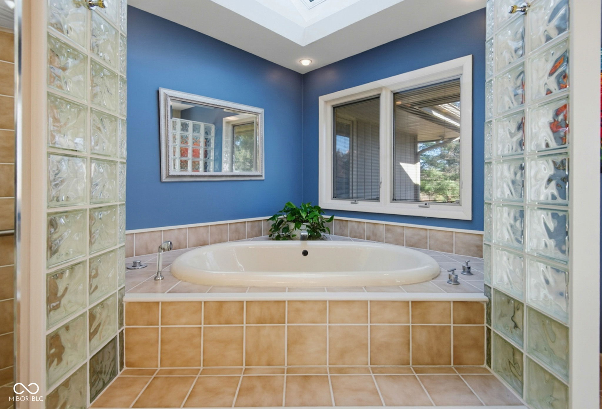 1790 Terrace Lake Road Columbus, IN 47201 - Photo 31 of 51