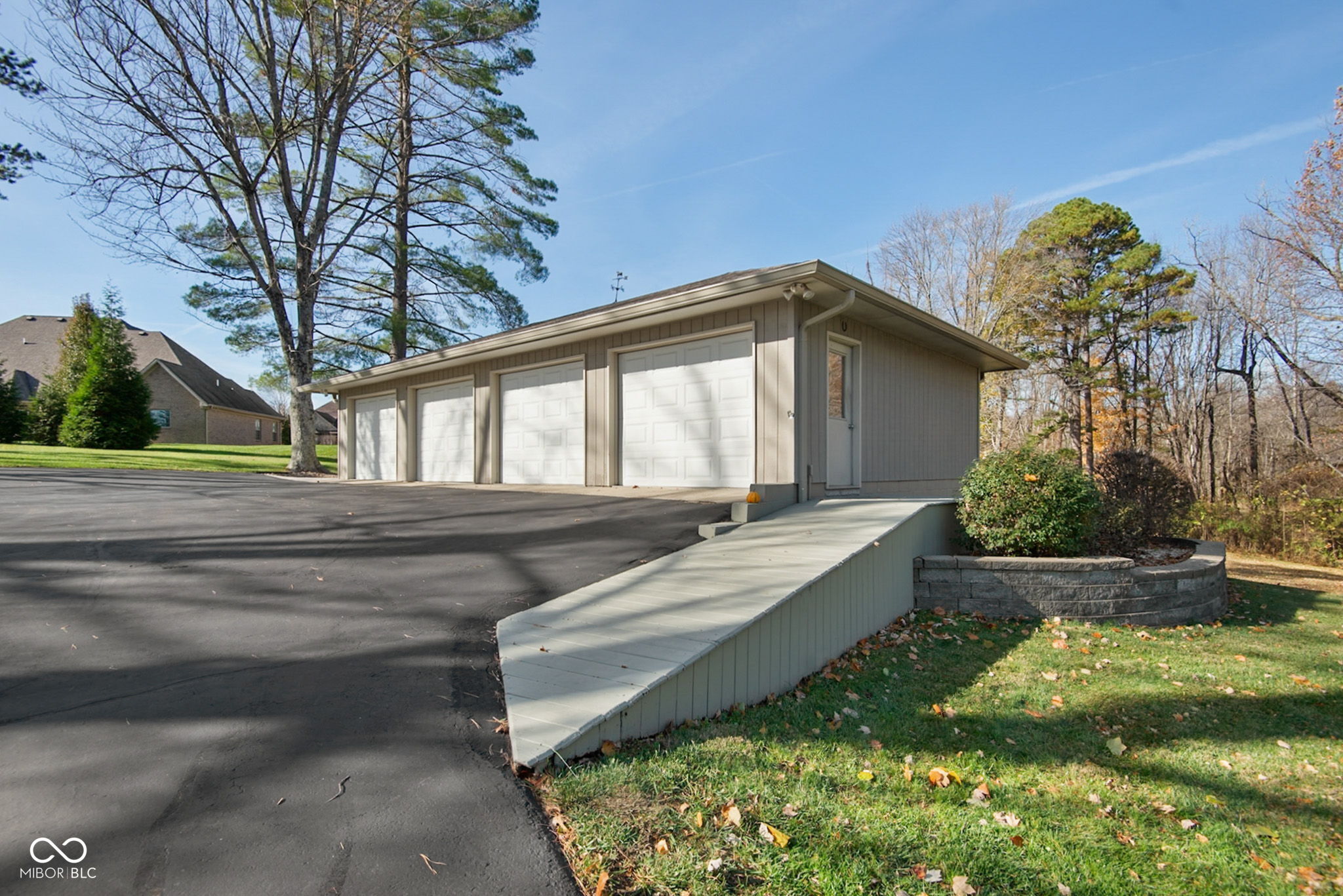 1790 Terrace Lake Road Columbus, IN 47201 - Photo 40 of 51