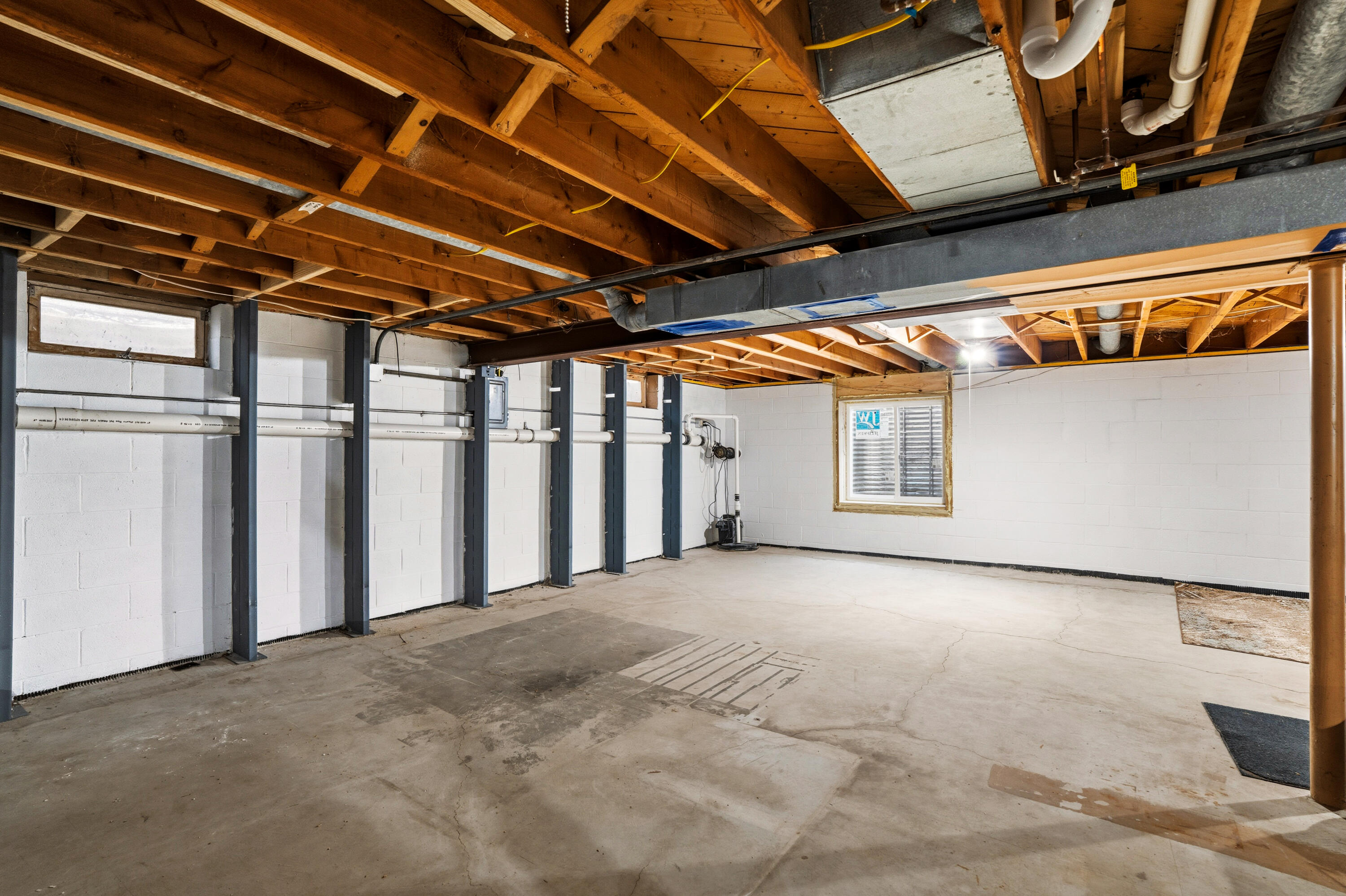 955 West Whitefish Road Port Washington, WI 53074 - Photo 23 of 30 Egress in Basement