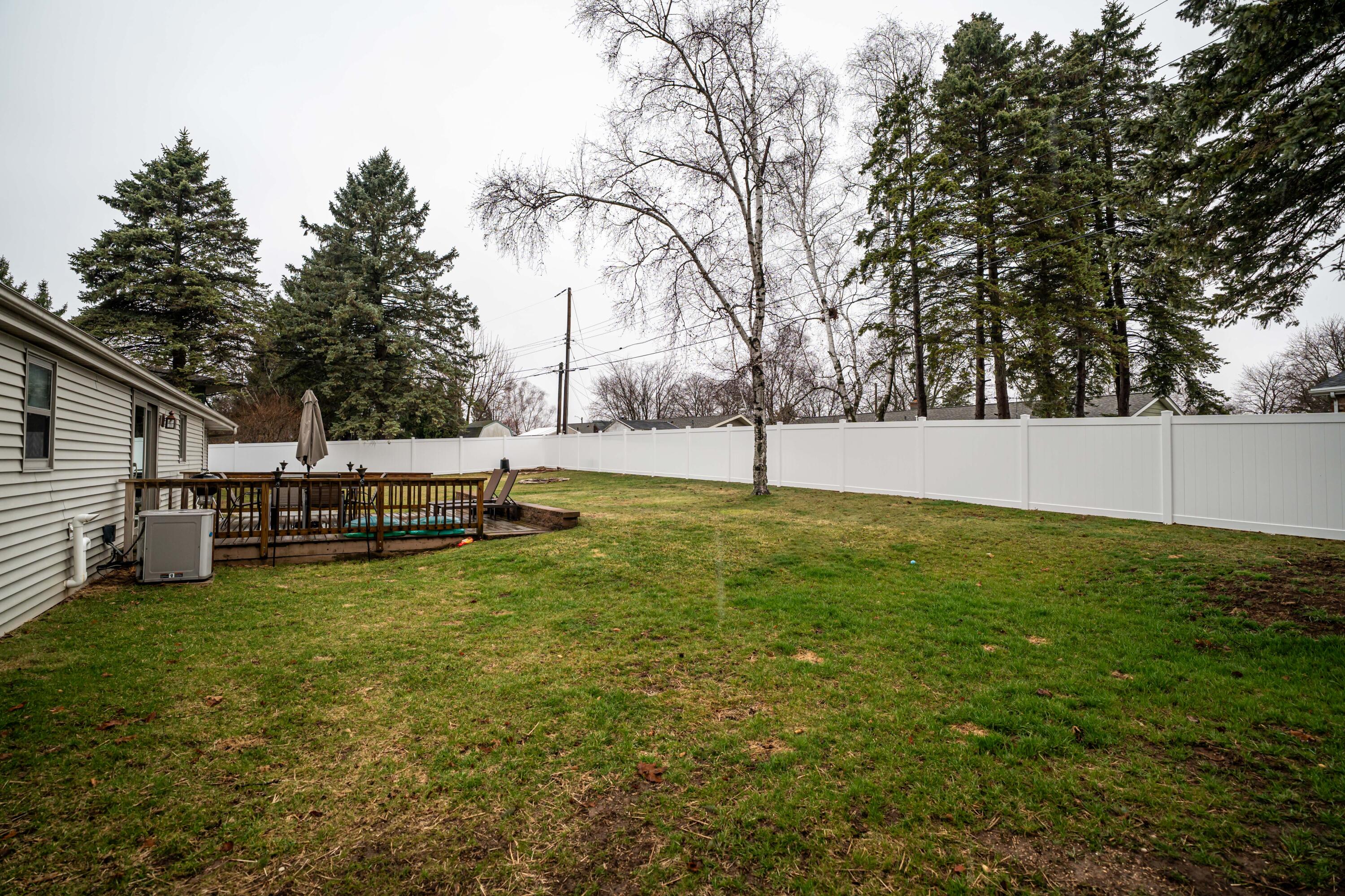 955 West Whitefish Road Port Washington, WI 53074 - Photo 26 of 30 Fenced Backyard