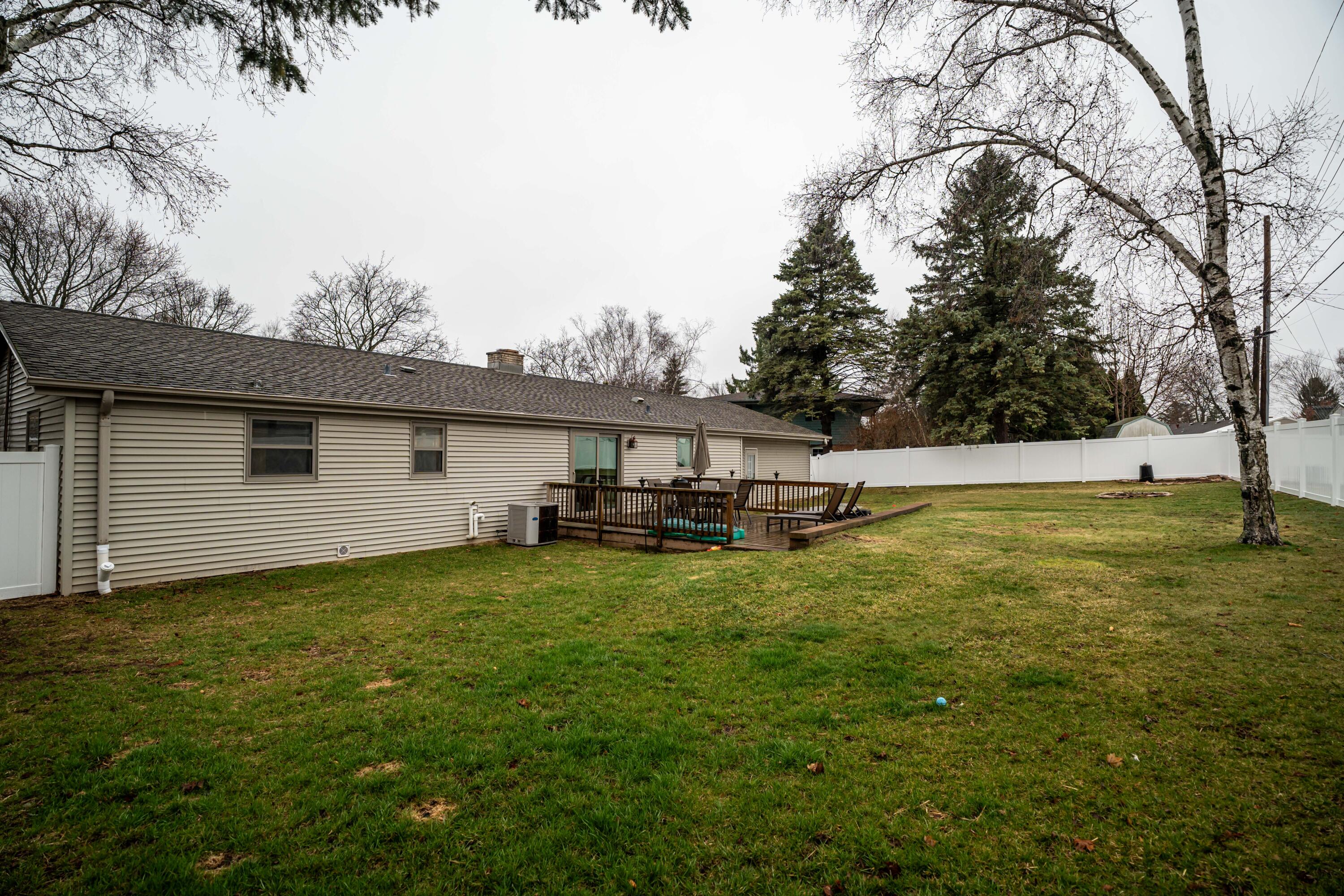 955 West Whitefish Road Port Washington, WI 53074 - Photo 27 of 30 Large Lot