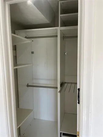 $1,900 | 1100 Pine Drive, Unit 201, Pompano Beach, FL 33060