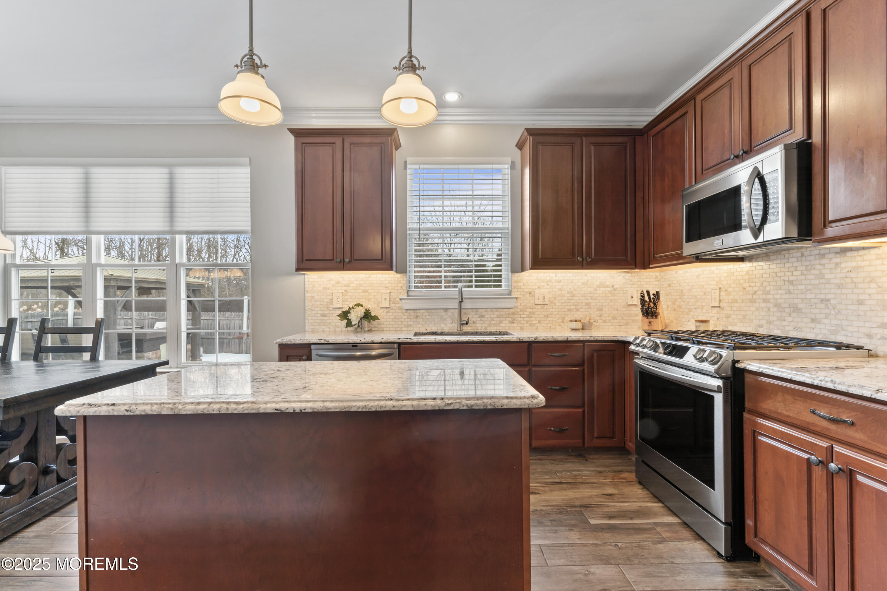 65 Danella Way Howell, NJ 07731 - Photo 14 of 40 Eat-In Kitchen