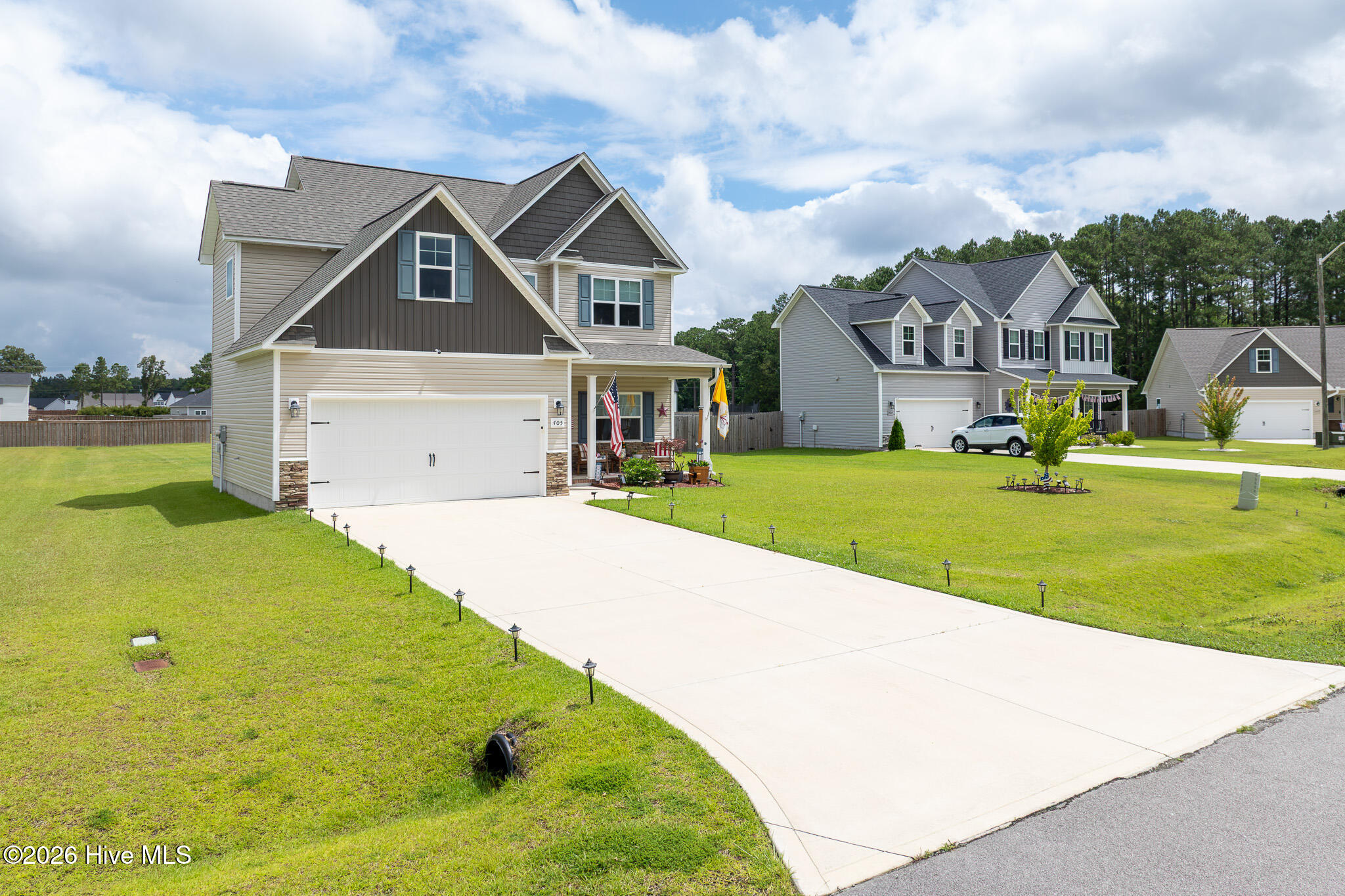 405 Silverstone Place Hubert, NC 28539 - Photo 2 of 53