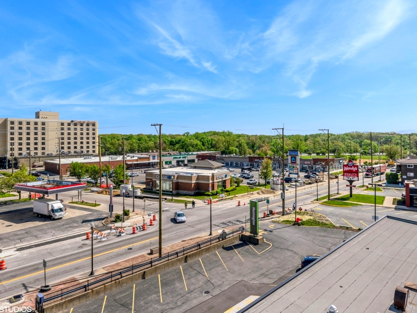 9355 Irving Park Road, Unit 404 Schiller Park, IL 60176 - Photo 28 of 29