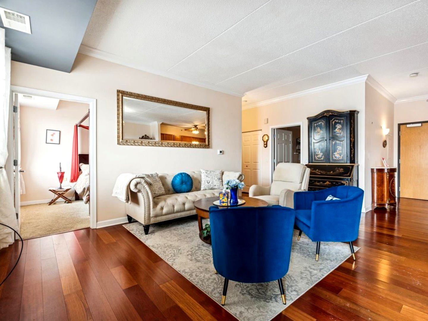 9355 Irving Park Road, Unit 404 Schiller Park, IL 60176 - Photo 3 of 29