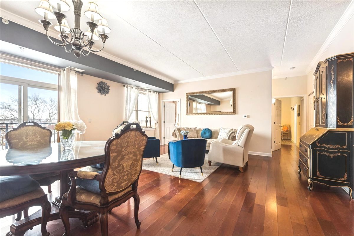 9355 Irving Park Road, Unit 404 Schiller Park, IL 60176 - Photo 7 of 29