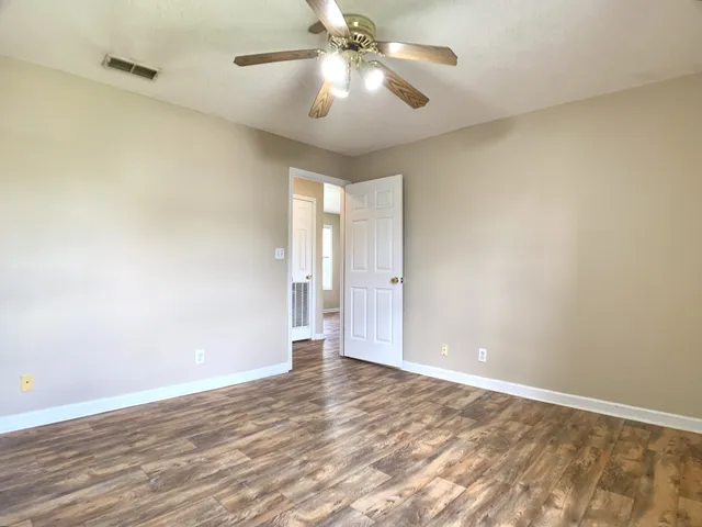 $1,195 | 1112 Keith Avenue, Oak Grove, KY 42262