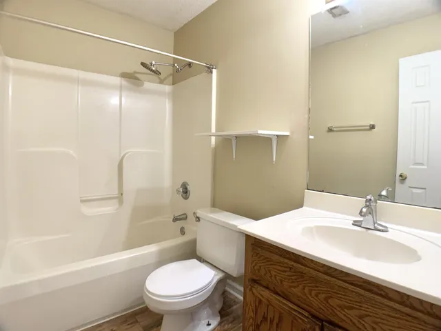 $1,195 | 1112 Keith Avenue, Oak Grove, KY 42262