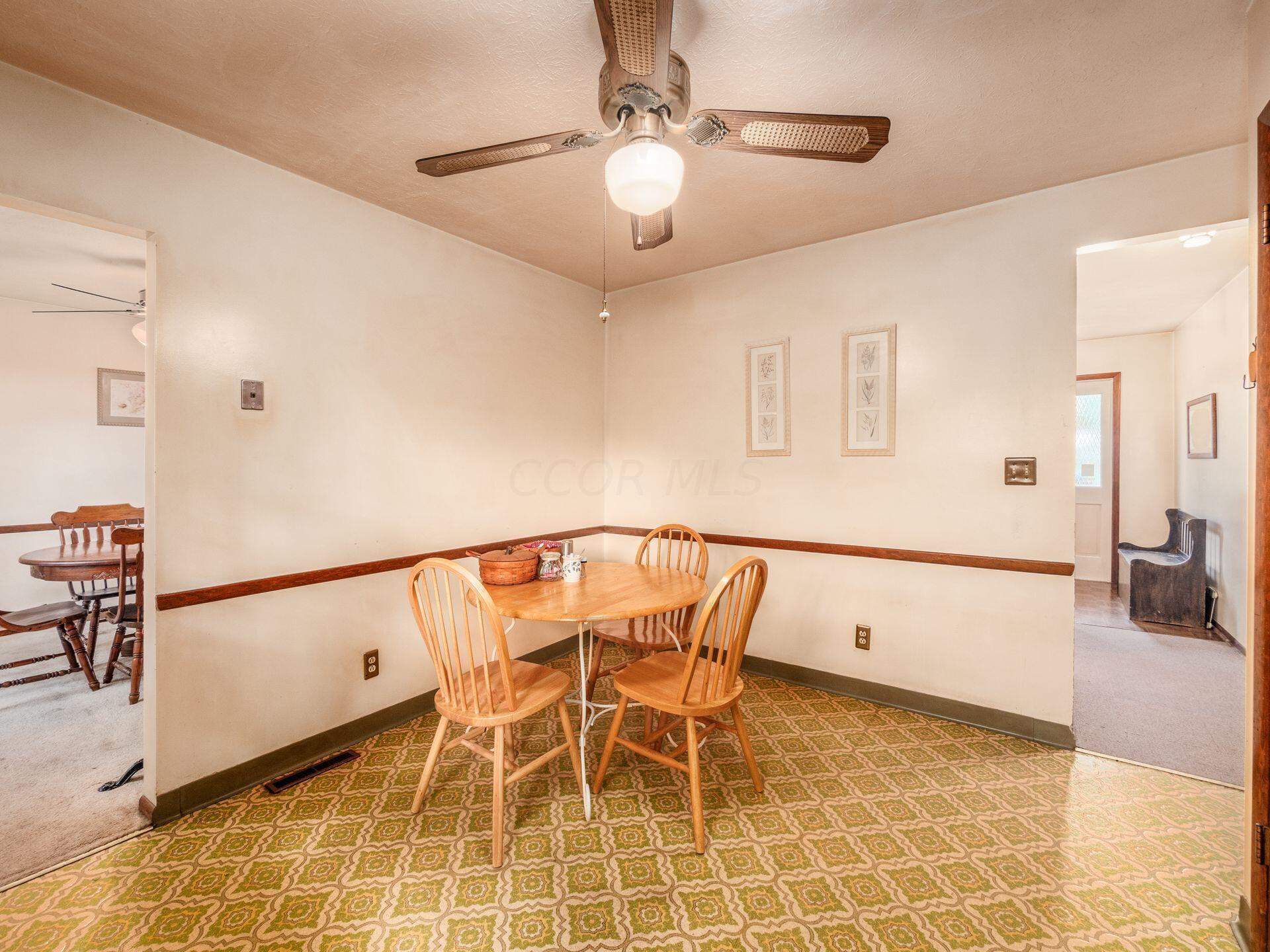 1891 Fairhaven Road Columbus, OH 43229 - Photo 9 of 36 Eat-in kitchen with chair rail.
