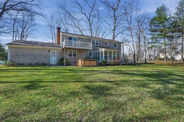 $799,900 | 54 Sagamore Road, Seekonk, MA 02771