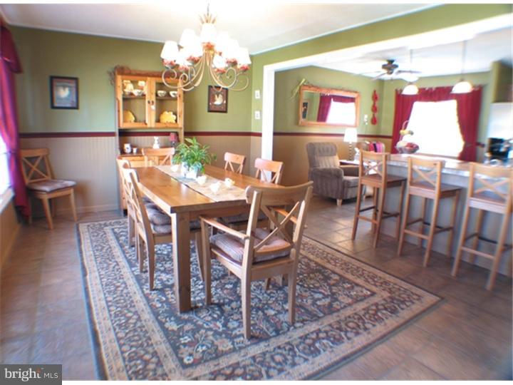 44 Valley View Road Hamilton, NJ 08620 - Photo 2 of 14 Dining Room
