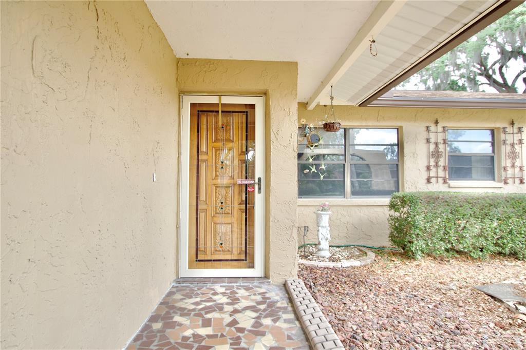 8934 Bari Court Port Richey, FL 34668 - Photo 10 of 25 Gallery Image 10