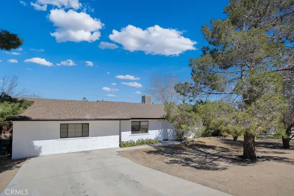 $385,000 | 61680 Valley View Drive, Joshua Tree, CA 92252