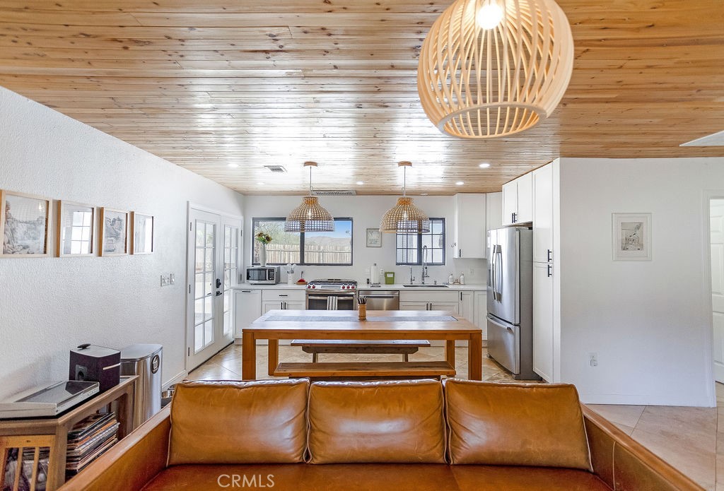 61680 Valley View Drive Joshua Tree, CA 92252 - Photo 11 of 39