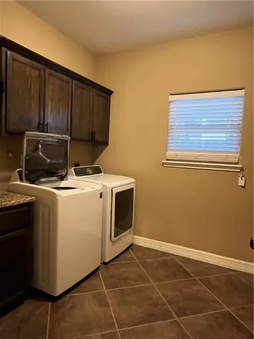 $2,800 | 6713 Old Square Drive, Corpus Christi, TX 78414