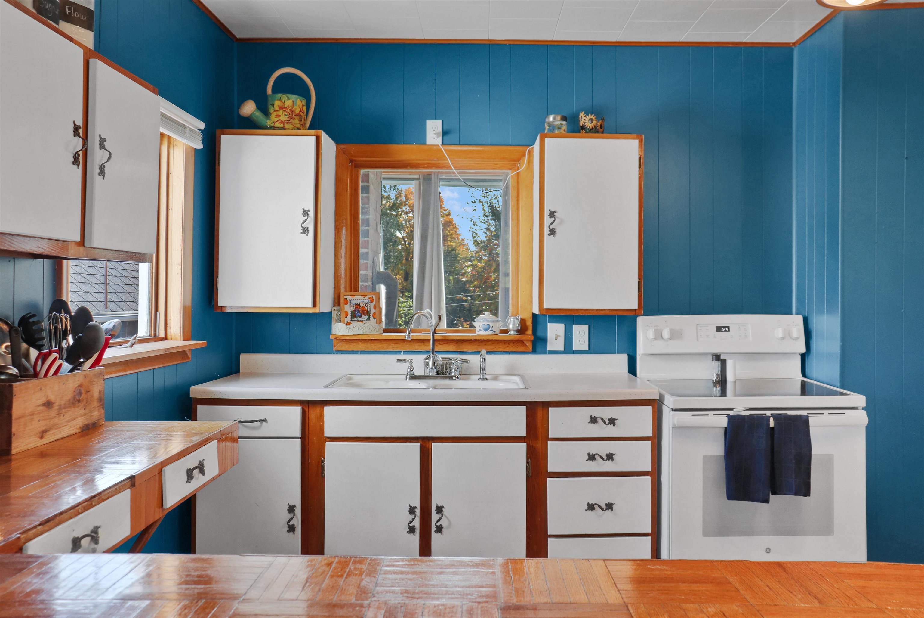 17 2nd Street Gorham, NH 03581 - Photo 19 of 60