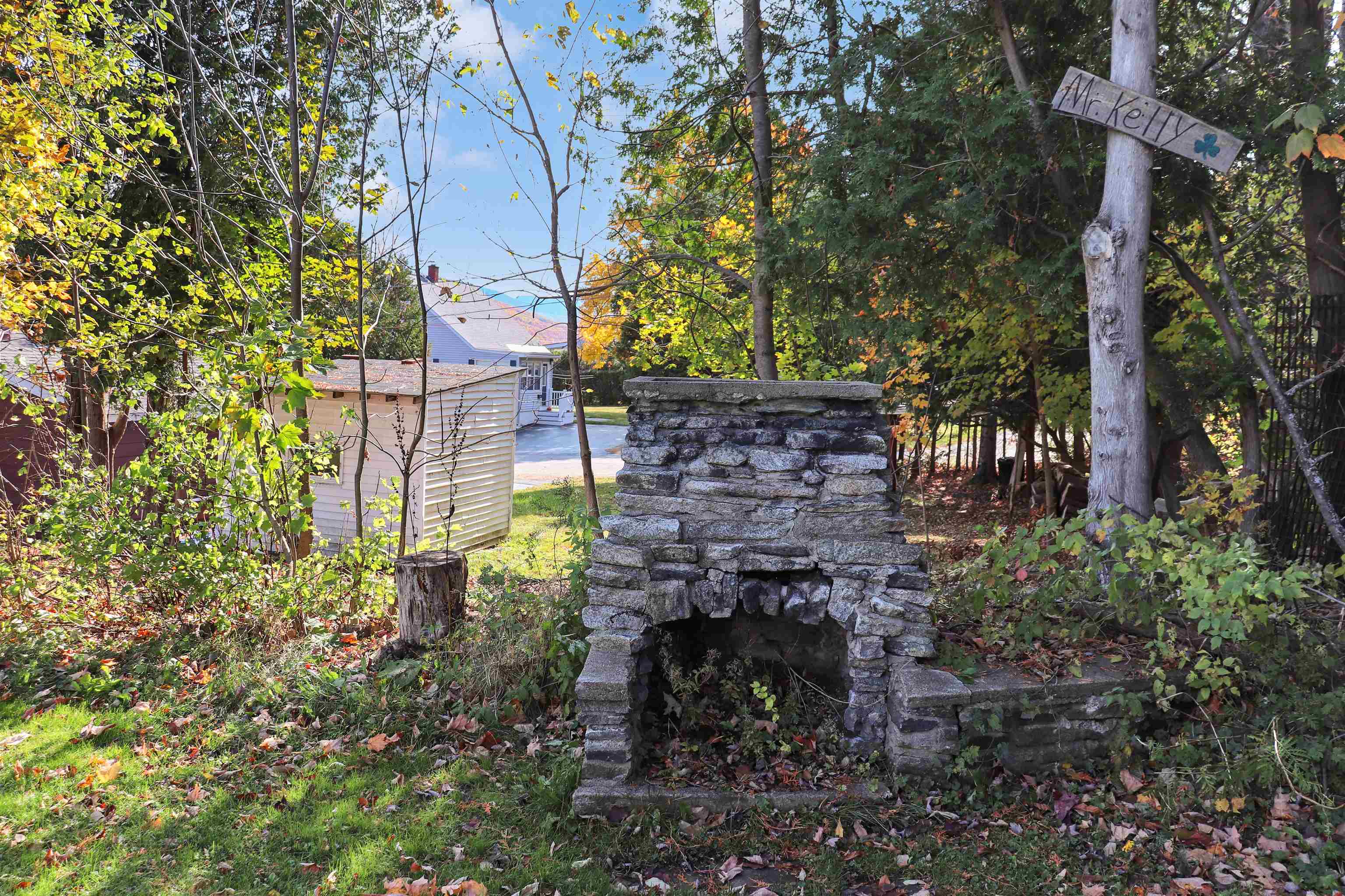 17 2nd Street Gorham, NH 03581 - Photo 8 of 60