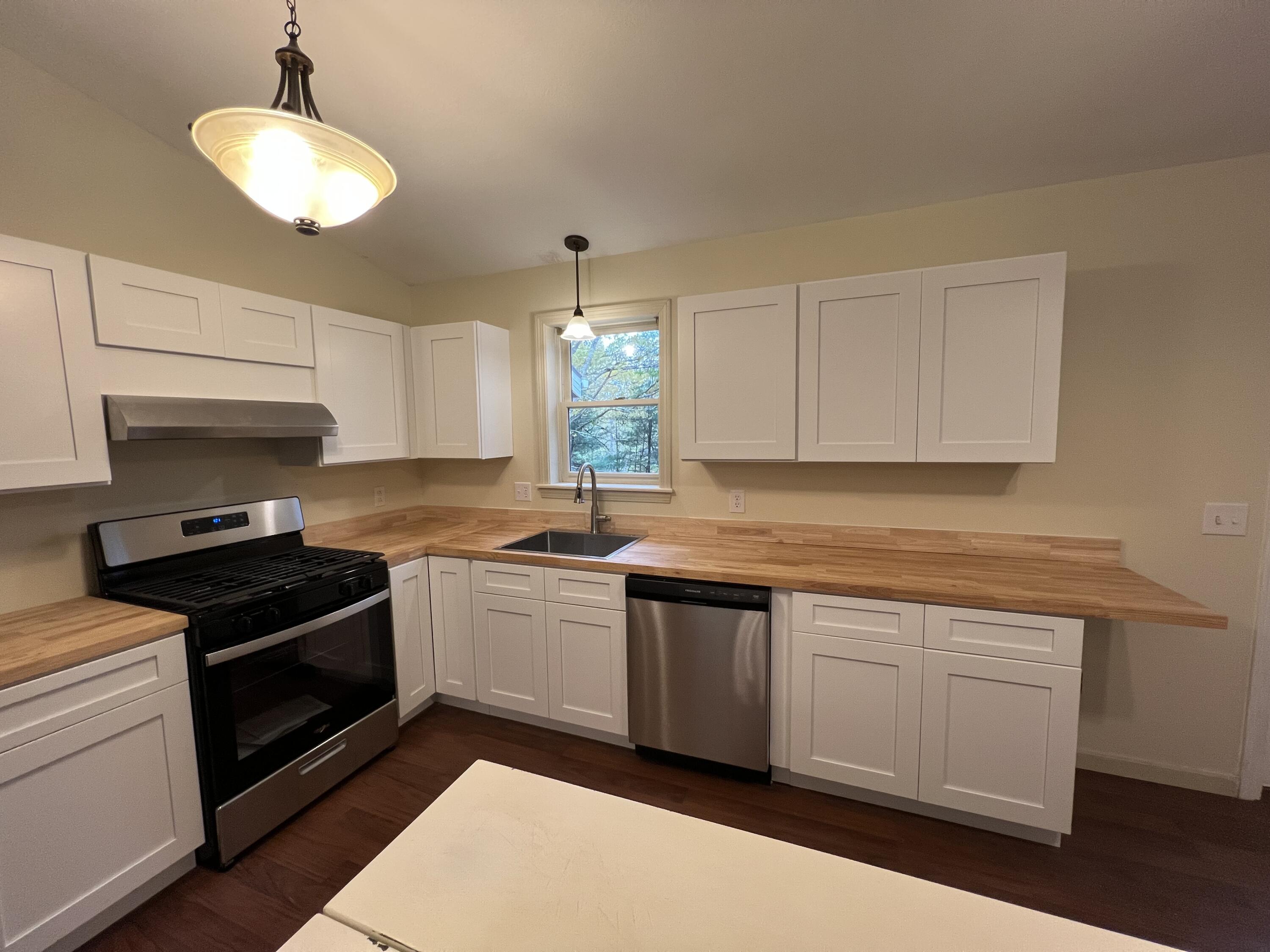 5 Moose Ridge Crossing Boothbay, ME 04537 - Photo 9 of 19 IMG_0592