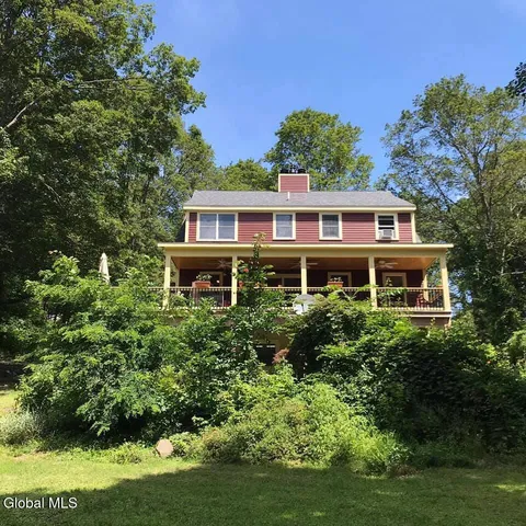 $400,000 | 427 Gilchrist Hill Road, Hartford, NY 12838