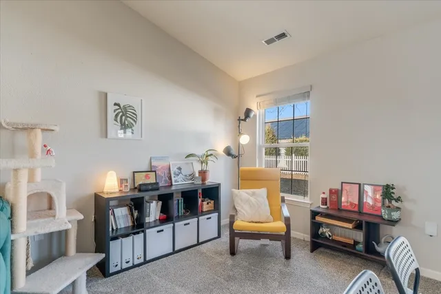 $230,000 | 702 Bardeen Lane, Champaign, IL 61822