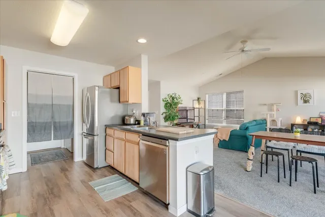 $230,000 | 702 Bardeen Lane, Champaign, IL 61822