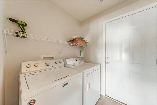 $230,000 | 702 Bardeen Lane, Champaign, IL 61822