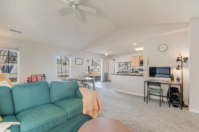 $230,000 | 702 Bardeen Lane, Champaign, IL 61822