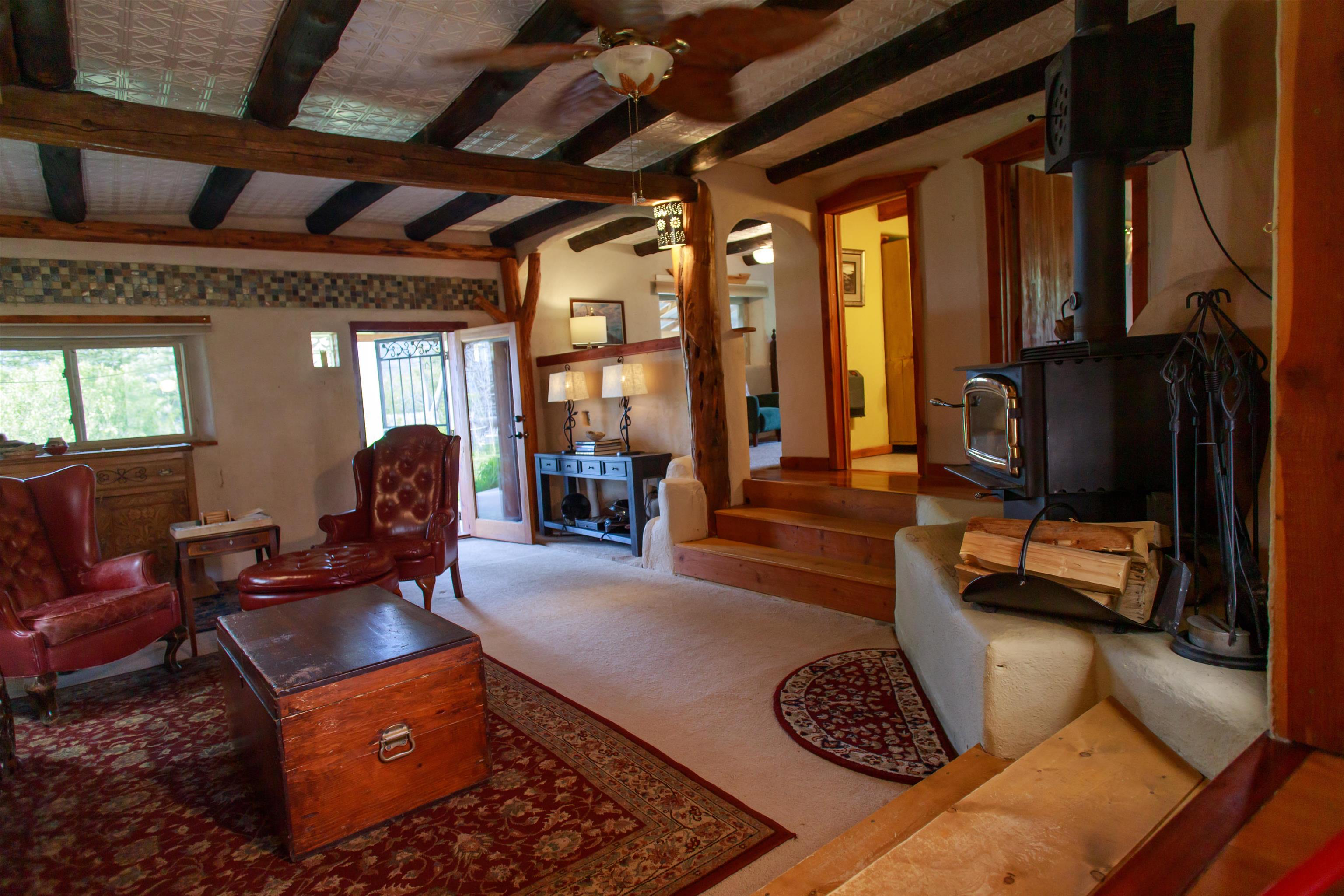 42 Roybal Road Penasco, NM 87553 - Photo 5 of 44 Gallery Image 5