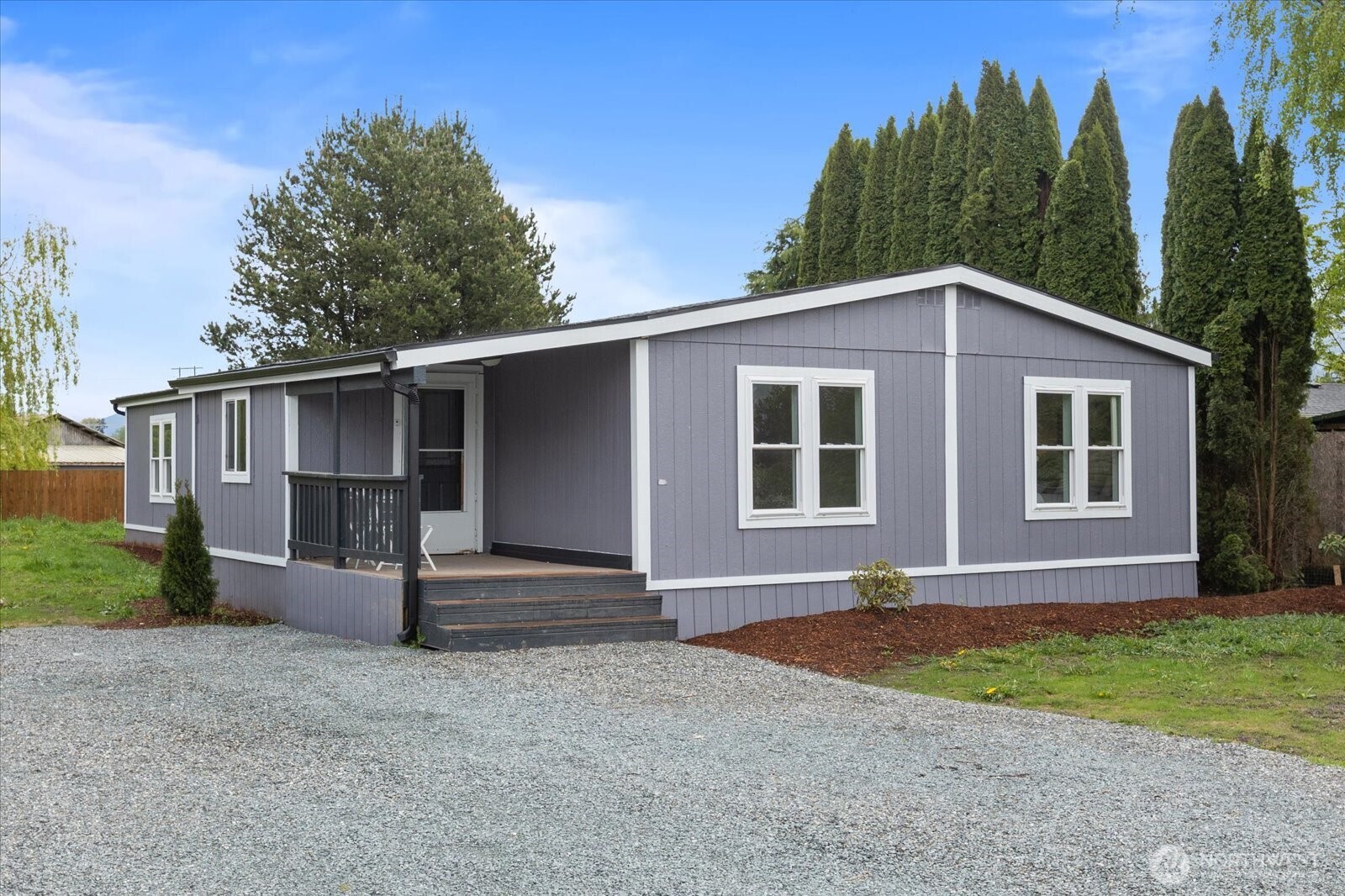 9053 Fruitdale Road Sedro-Woolley, WA 98284 - Photo 1 of 40 Gallery Image 1
