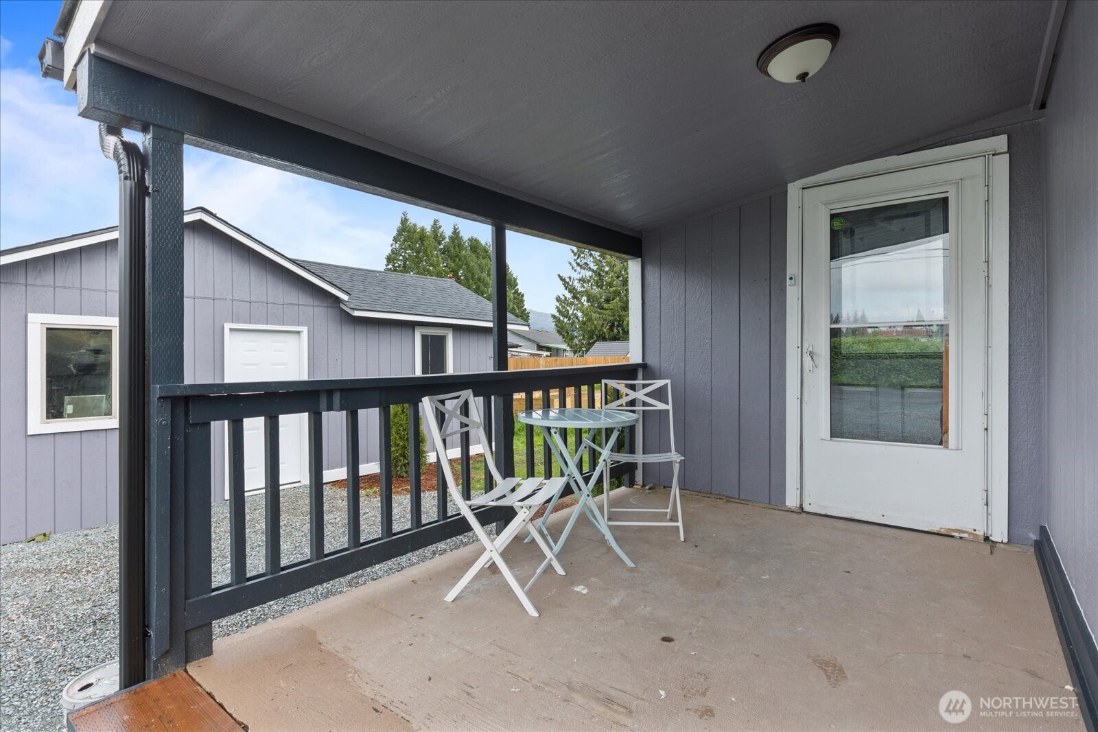 9053 Fruitdale Road Sedro-Woolley, WA 98284 - Photo 4 of 40 Gallery Image 4